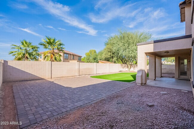 Building Photo - 4244 E Gleneagle Dr