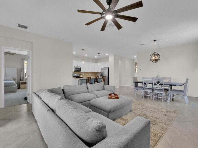 Building Photo - 3637 Passion Vine Dr