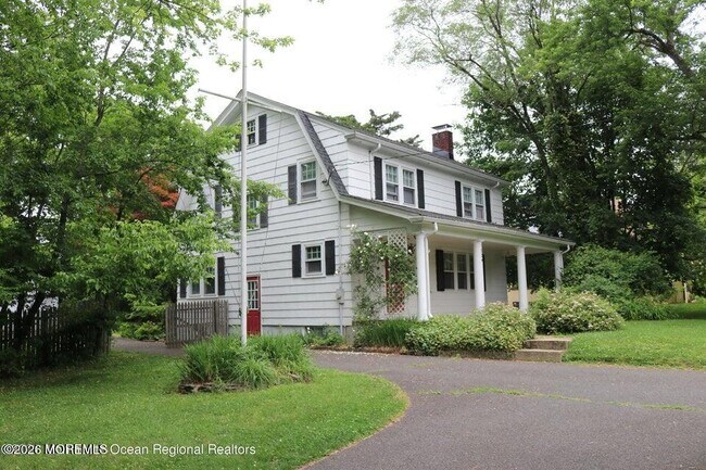 Building Photo - 129 Rumson Rd