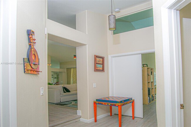 Building Photo - 1049 Laguna Springs Dr