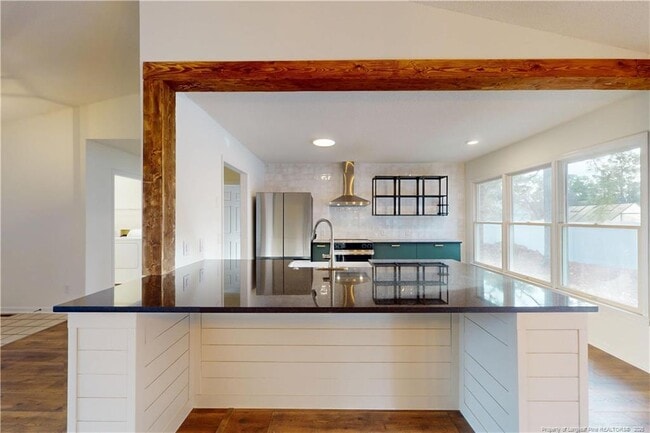 Building Photo - 1245 Monticello Dr