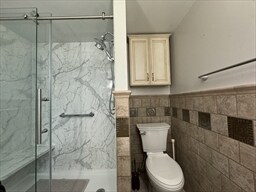 Building Photo - 16 Homestead Ave