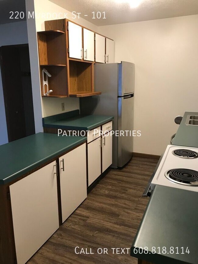 2 bedroom/ 1 bath apartment in Tomah, WI 220 Murdock St Tomah WI