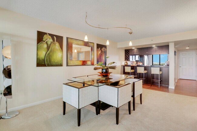 Building Photo - 601 S Seas Dr