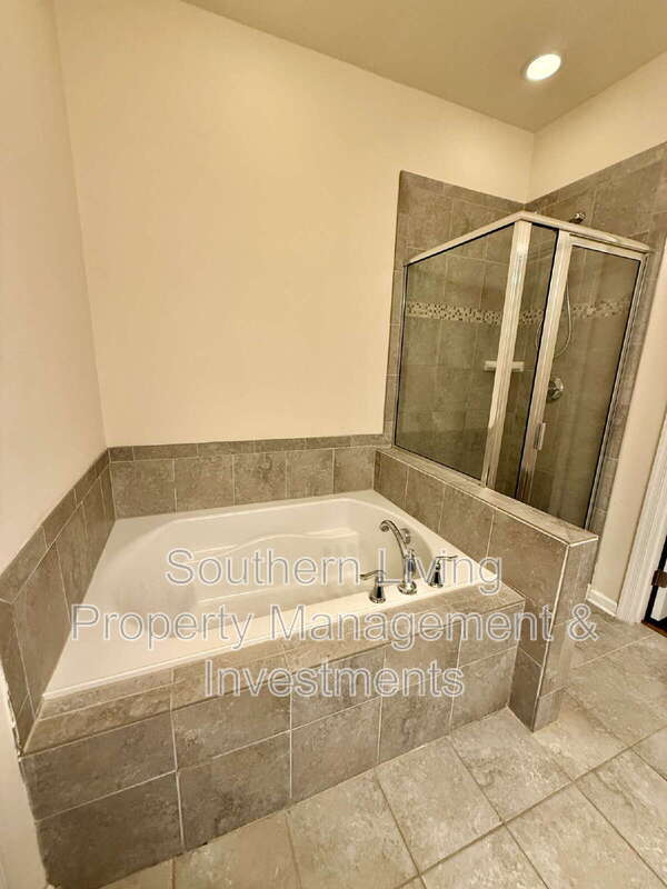 Building Photo - 9516 Birkwood Ct