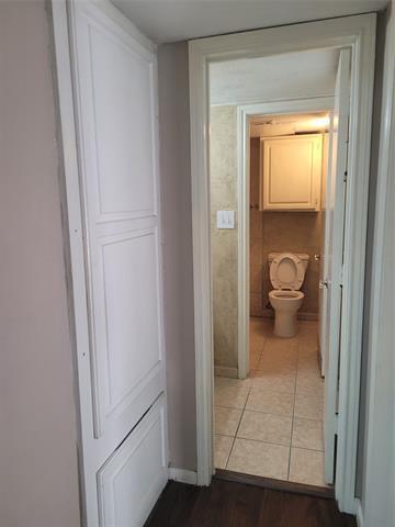 Building Photo - 2311 Balsam Dr