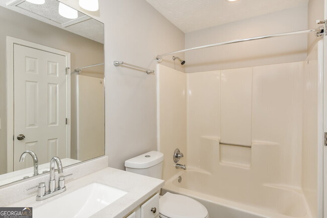 Building Photo - 113 Colemans Bluff Dr