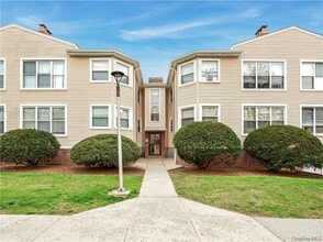 Building Photo - 15 Quinby Ave