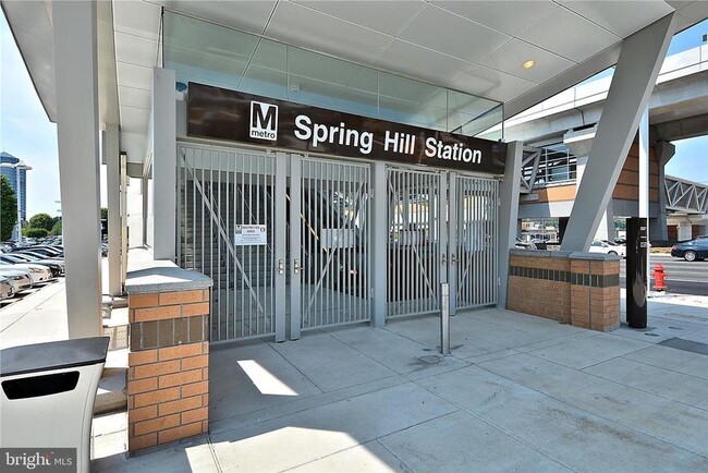 Building Photo - 2931 Deer Hollow Way