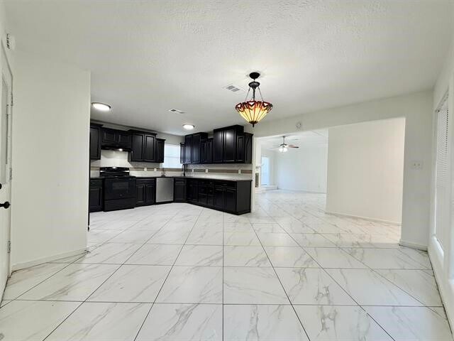 Building Photo - 6360 Forest Trail Cir