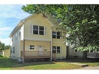 Building Photo - 1065 23rd Ave SE