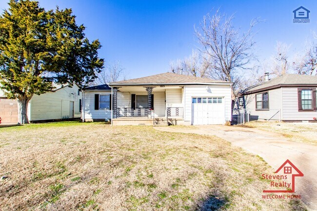 Building Photo - 2524 Prentice NW