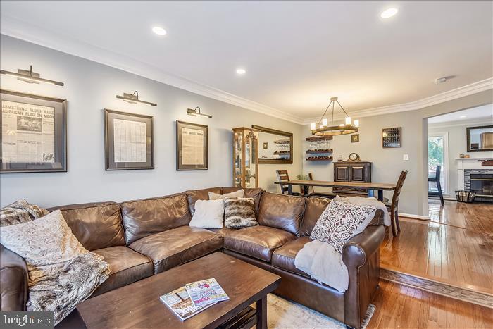 Building Photo - 6905 Compton Valley Ct
