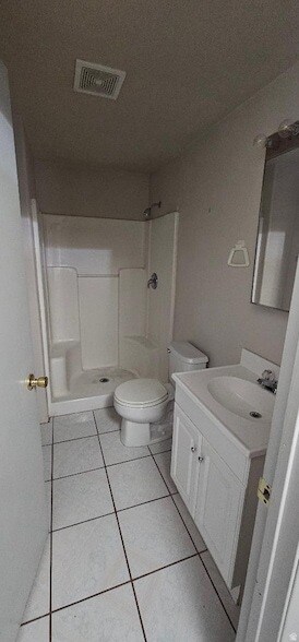 Building Photo - 165 W 250 N