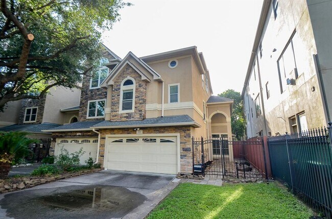 Building Photo - 1220 Birdsall St