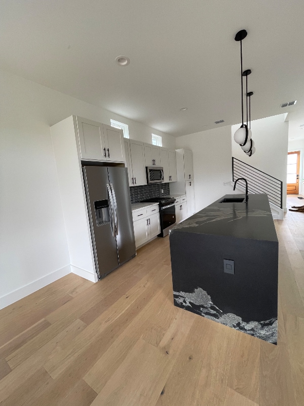 Building Photo - 5210 Rogers Ln