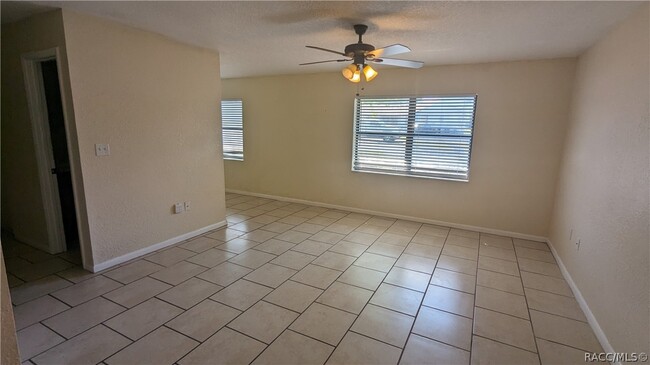 Building Photo - 5351 W Customer Ct