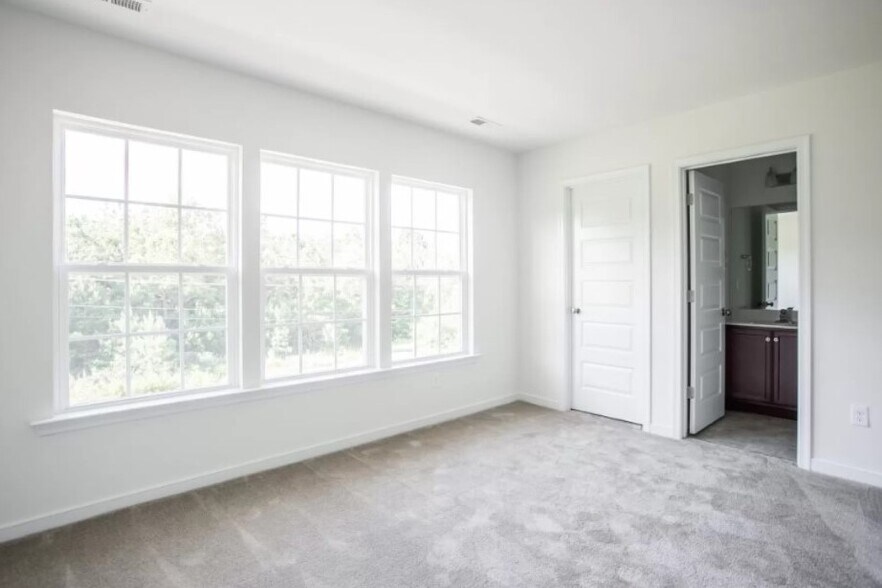 Bedroom-2nd Suite - 6205 W STONEPATH GARDEN DR