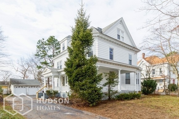 Primary Photo - 113 Belcher Ave
