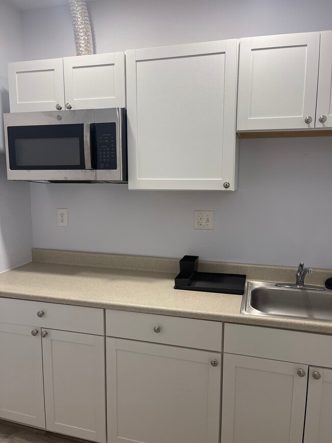 Kitchen - 8773 Lords View Loop