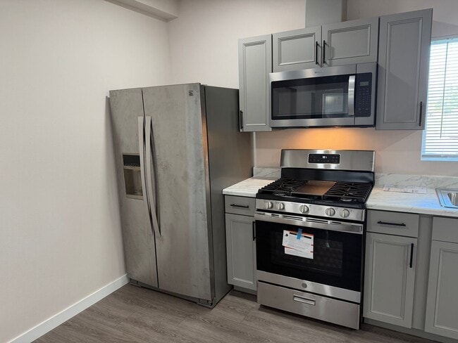 Building Photo - Updated 3 bedroom 2 bathroom house in Dexter!