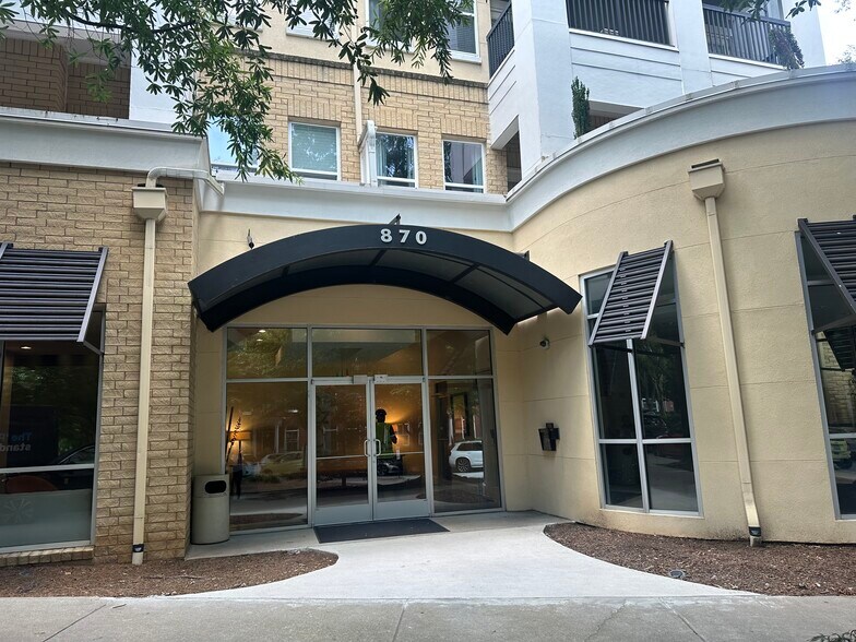 Building Photo - 870 Inman Village Pky NE