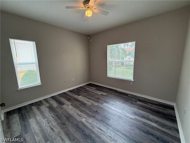 Building Photo - 11521 Villa Grand