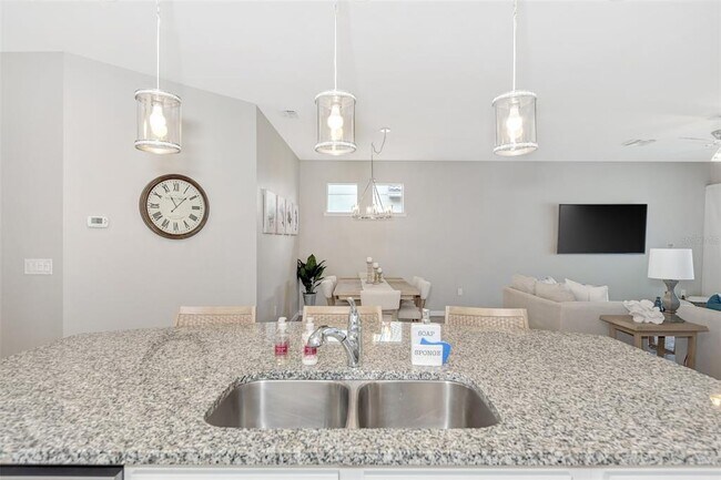 Building Photo - 11616 Golden Bay Pl