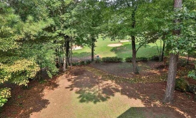 Building Photo - 164 Greenview Dr