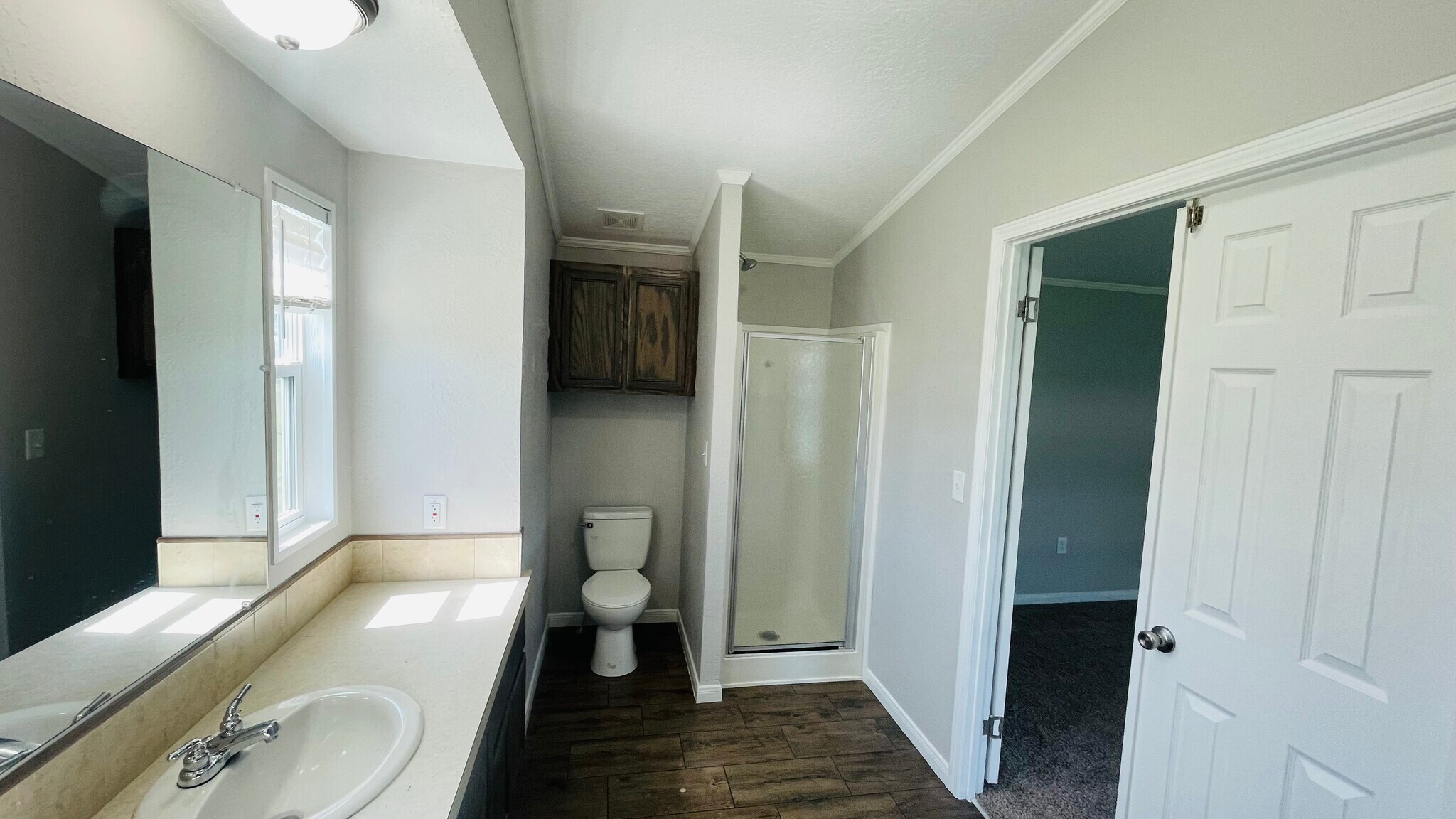 Primary bathroom - 1192 Village St