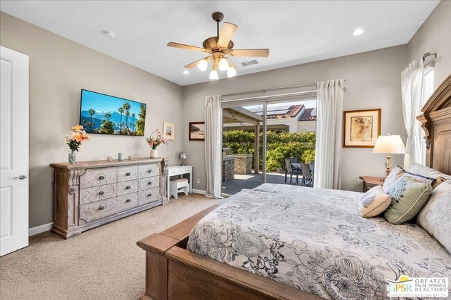 Building Photo - 81 Claret