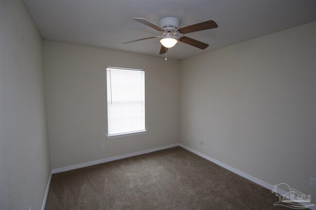 Building Photo - 6531 Tampa Dr