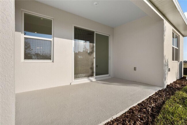 Building Photo - 1940 Sunshine Peak Dr