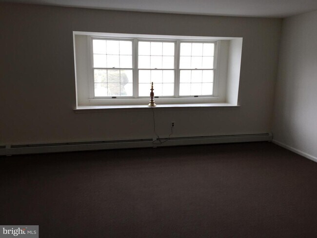 Primary Photo - 809 N Bethlehem Pike