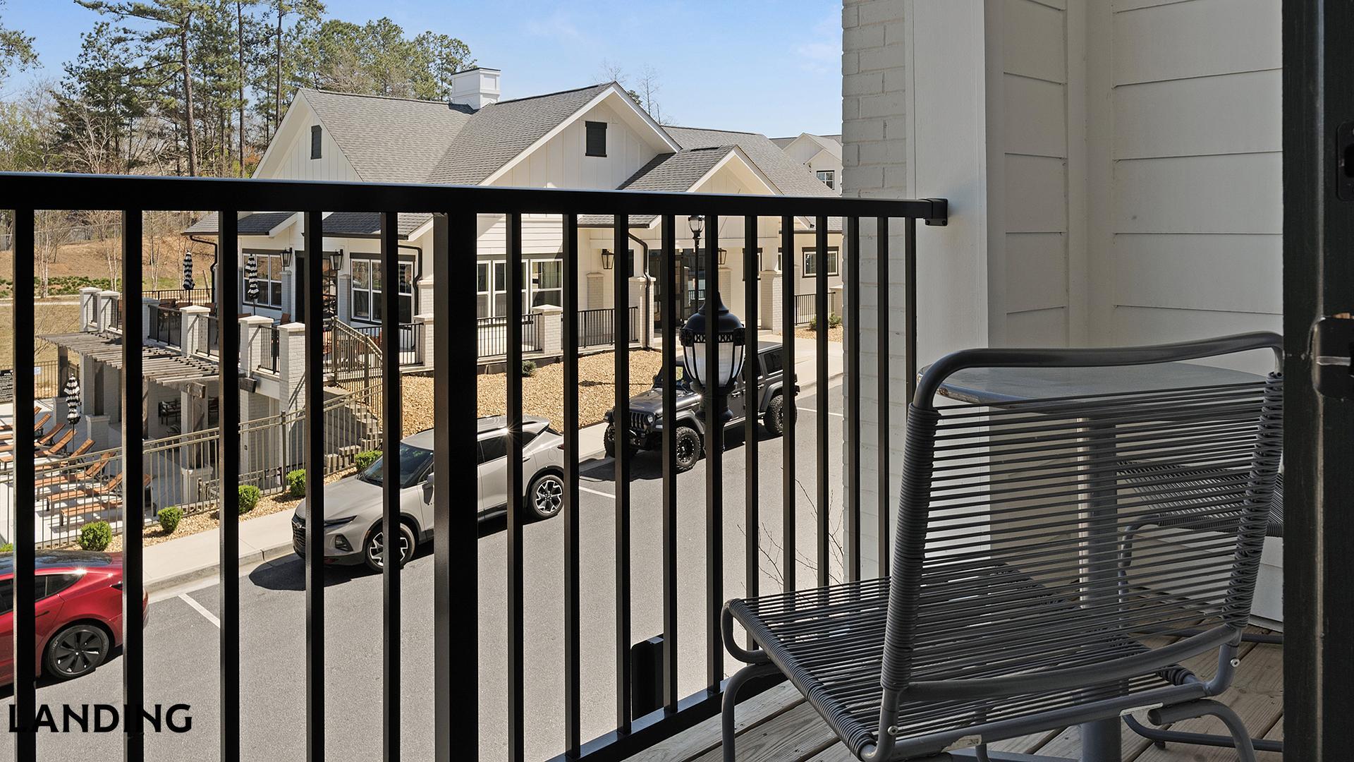 Building Photo - 1270 Hillcrest Dr