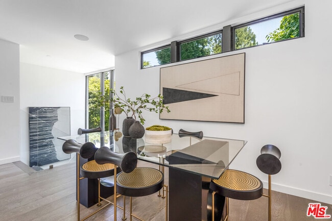 Building Photo - 9834 Wanda Park Dr