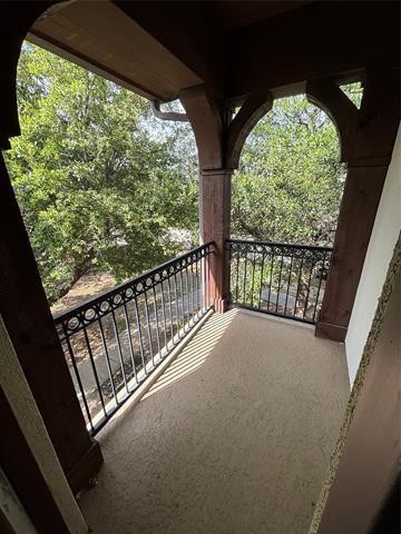 Building Photo - 528 Sandy Ln