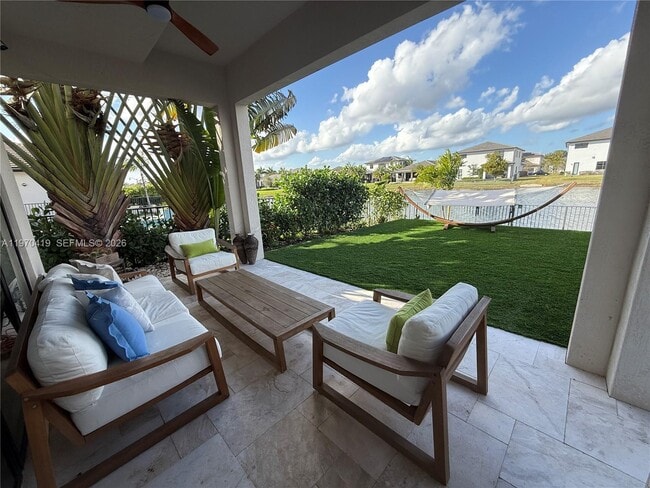 Building Photo - 17507 SW 43rd St