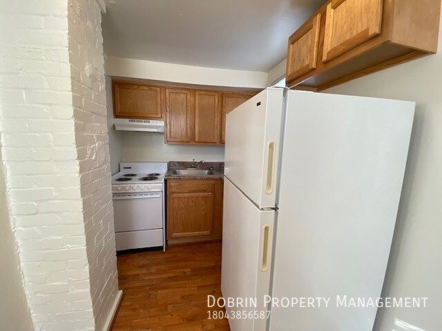 Building Photo - 1610 Tyler St