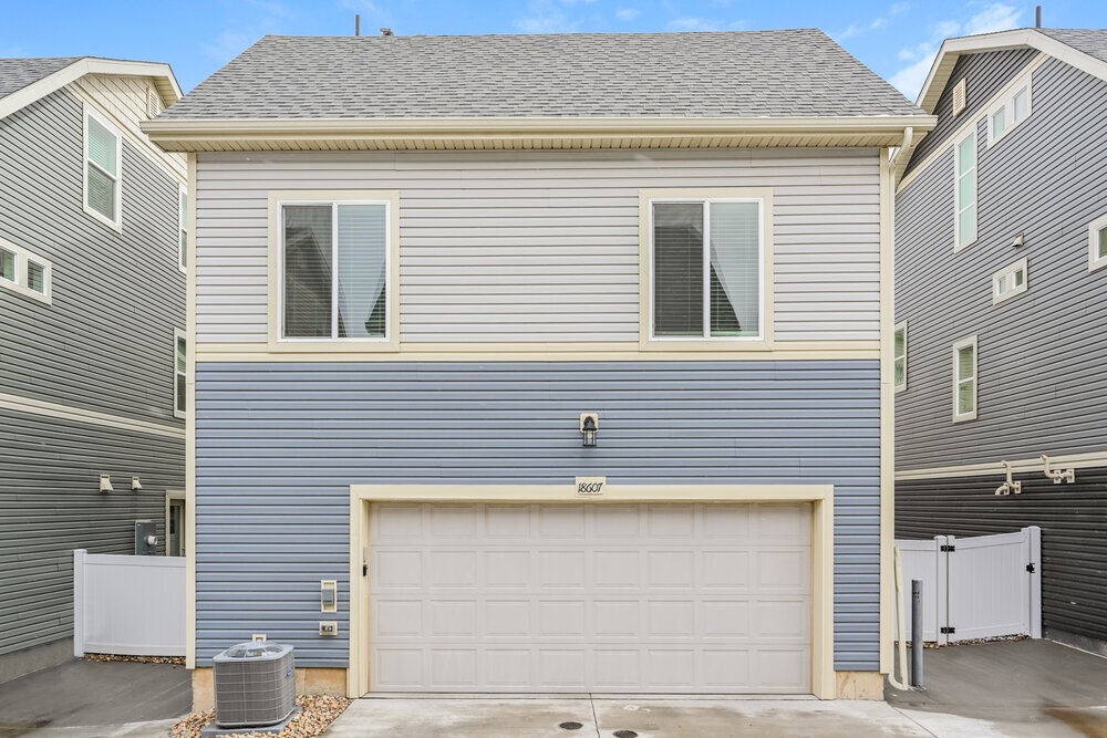 Building Photo - 18607 E 47th Pl