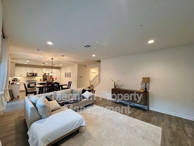 Building Photo - 30411 Ridgecrest Rd