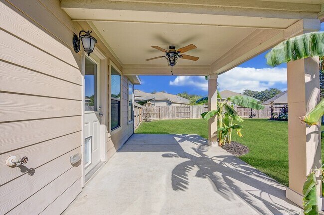 Building Photo - 16011 Heights Harvest Ln