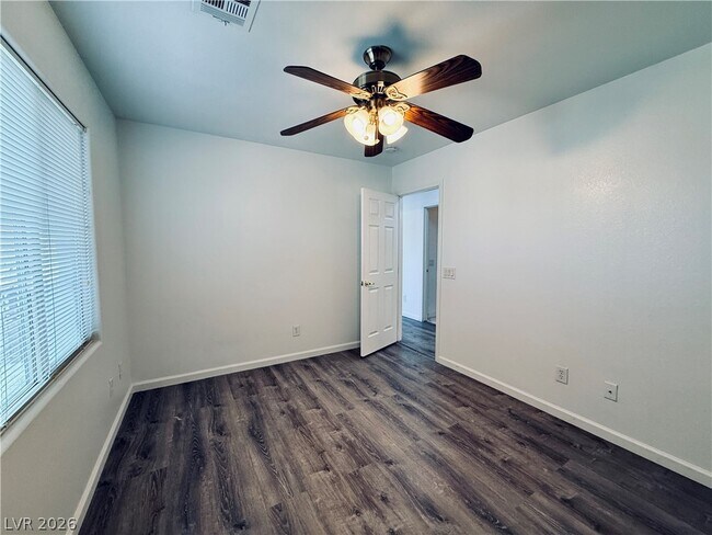 Building Photo - 9621 Sharp Horn Ct