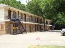 Building Photo - The 321 Apartments
