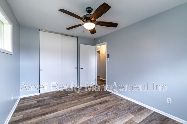 Building Photo - 4520 Nicholas Rd NW