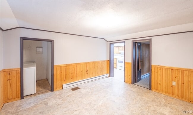 Building Photo - 111 N Frankfort St
