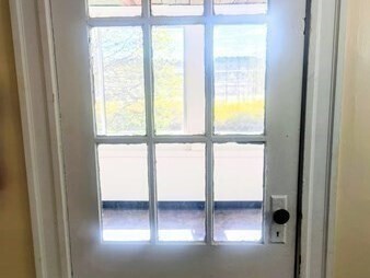 Building Photo - 65 Curve St