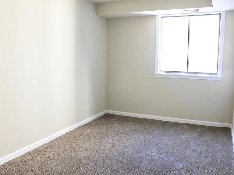 Building Photo - 500 E Upsal St