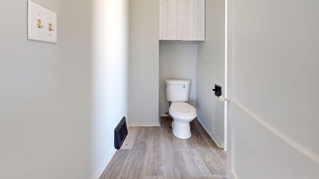 Building Photo - Canton 3 Bedroom - Single Family Home