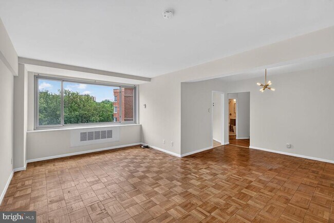Building Photo - 4200 Cathedral Ave NW